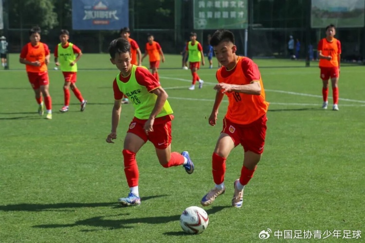 中国足协2012年龄段精英强化营成都开营 40人名单+科学评测启动