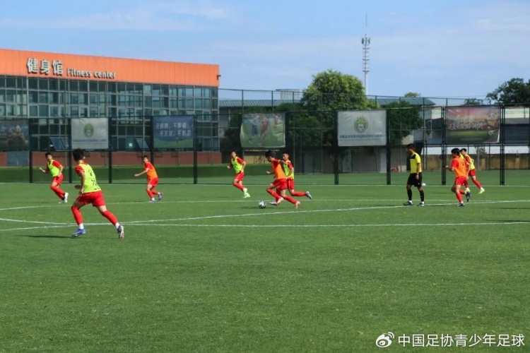中国足协2012年龄段精英强化营成都开营 40人名单+科学评测启动